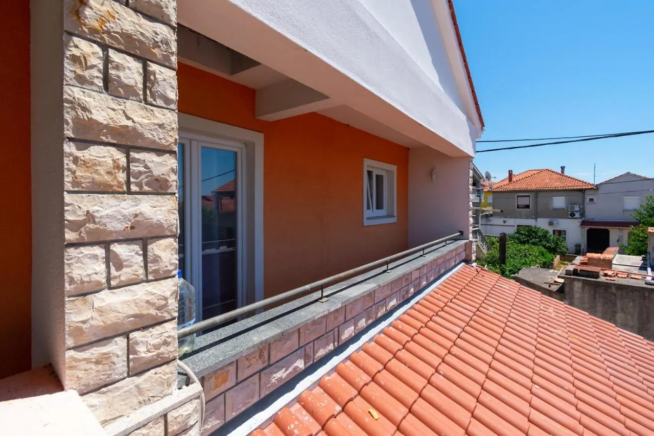 Apartments With A Parking Space Bibinje, Zadar - 16188